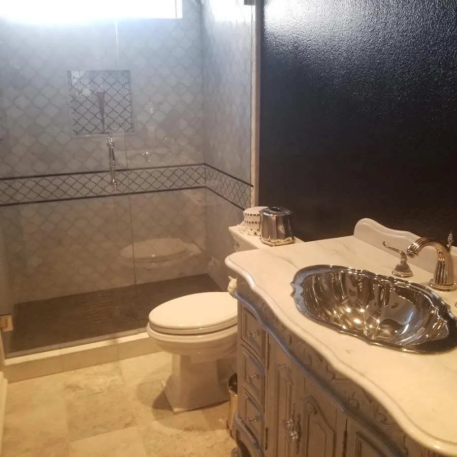 Professional plumbing work and bathroom remodeling in Raton